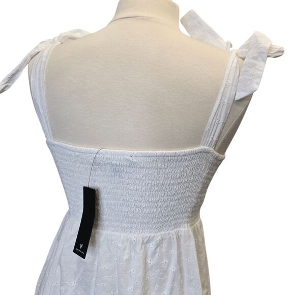 NWT Lulus Women's M Fairytale Feeling White Eyelet Tie-Strap Tiered Midi Dress - Picture 12 of 16